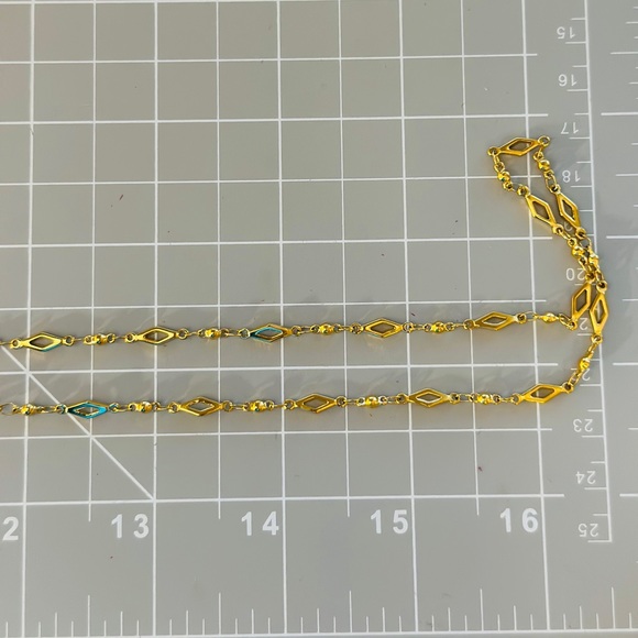 Vintage Stone Ornate Pendant Necklace - Picture 15 of 17